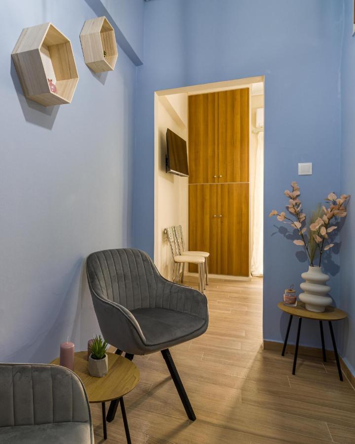 Couples Retreat, Fully Equipped Studio/ Loutraki Beach Apartment Exterior photo